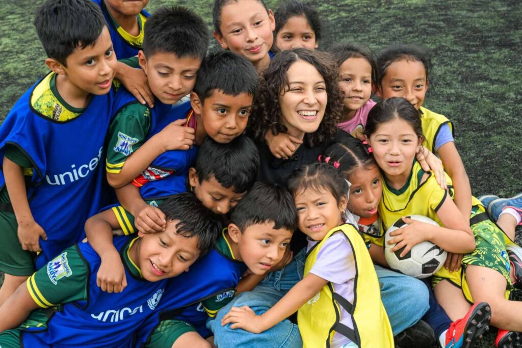 Gaby Moreno en el programa "Juego Limpio" de Unicef
