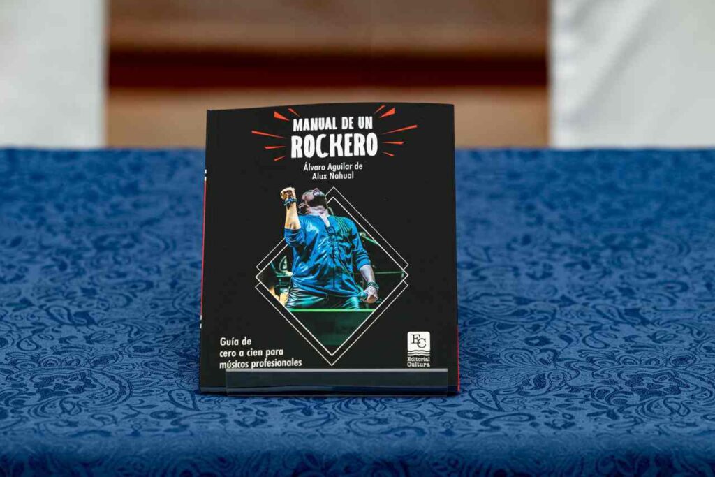 Álvaro Aguilar - Manual de un rockero